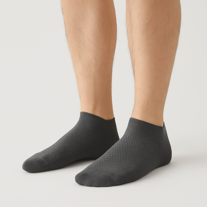 DRYSOCK® PRO: Weiche Bambusfaser mit starker Anti-Schweiß-Wirkung.